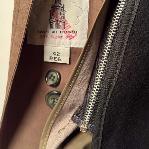 Vintage 1990s London Fog raincoat - Picture 5 of 7